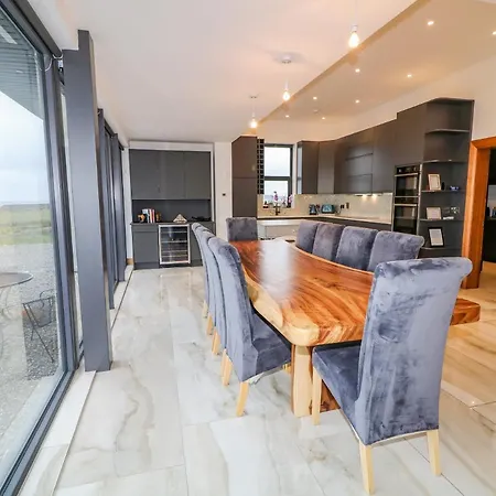 Whitehorse House Holiday home