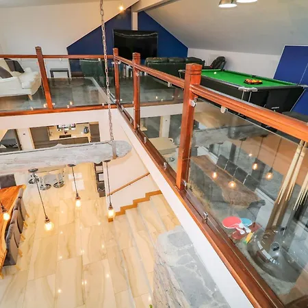 度假居 Whitehorse House