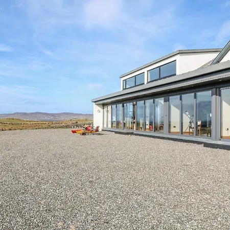 Holiday home Whitehorse House