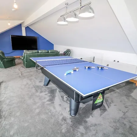 Holiday home Whitehorse House
